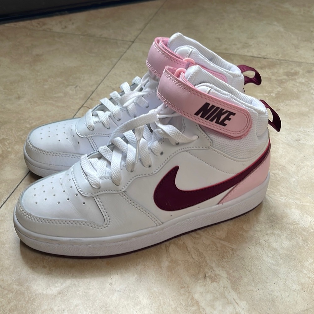 Brand new Nike